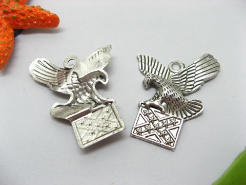 20pcs Thinking Hawks and Flag Pendants yw-ac-mp7 - Click Image to Close